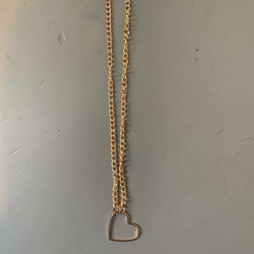 Gold Heart Choker